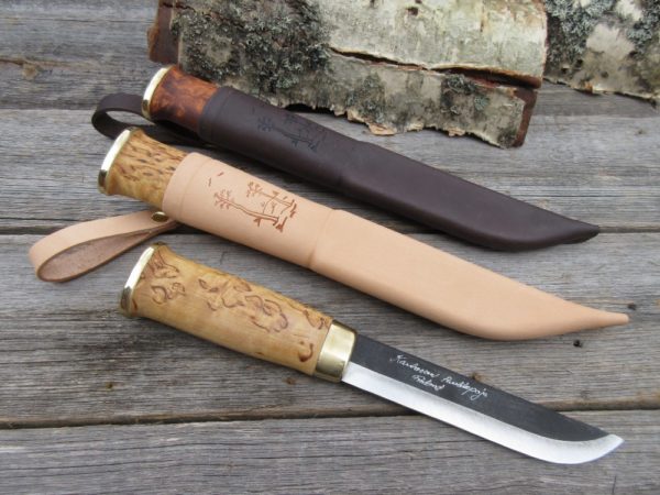 Keskikoinen leuku, tuote 1105, terä 145 mm