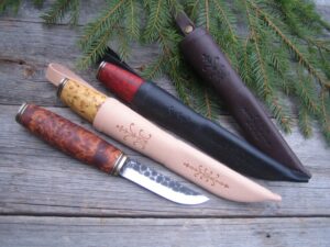 Koristepuukko, tuote 504, terä 95 mm, kuviotaottu
